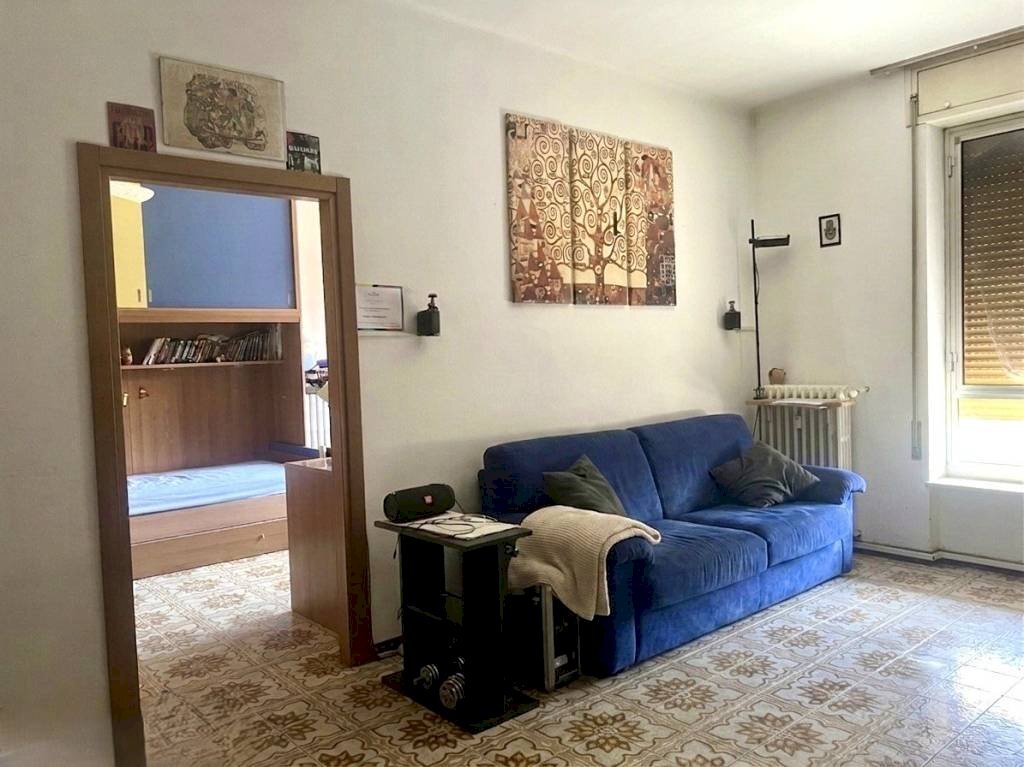 Interno appartamento - Trilocale via degli Ortolani, Bologna (zona Mazzini) - foto 1
