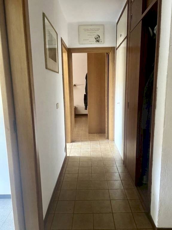 Interno appartamento - Trilocale via degli Ortolani, Bologna (zona Mazzini) - foto 2