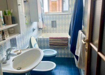 Bagno - Trilocale via degli Ortolani, Bologna (zona Mazzini) - foto 6