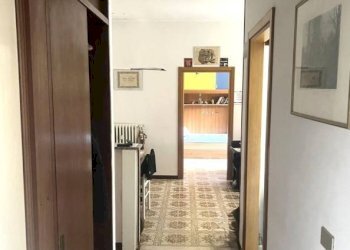 Corridoio - Trilocale via degli Ortolani, Bologna (zona Mazzini) - foto 9