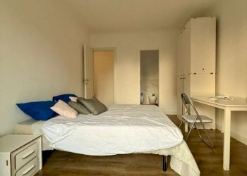 Camera da letto 7. - Trilocale via Pagoda Bianca, Roma (zona Torrino) - foto 21