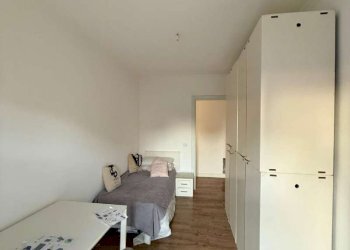 Camera da letto 19. - Trilocale via Pagoda Bianca, Roma (zona Torrino) - foto 33