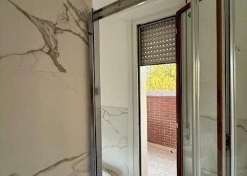 Bagno 2. - Trilocale via Pagoda Bianca, Roma (zona Torrino) - foto 37
