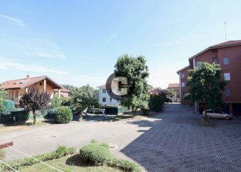 Vista - Trilocale via Beato Giuseppe Cafasso, 22, Torino (zona Madonna del Pilone) - foto 11