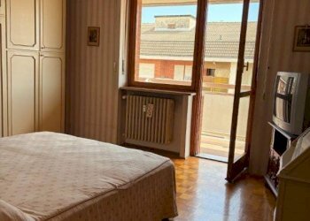 Camera da letto - Apartment via Antonio Sciesa, 32, Venaria Reale - photo 27