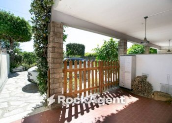 Veranda - Bilocale via Arizzano, 23, Roma - foto 23