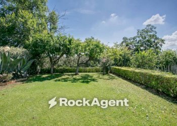 Giardino - Bilocale via Arizzano, 23, Roma - foto 30