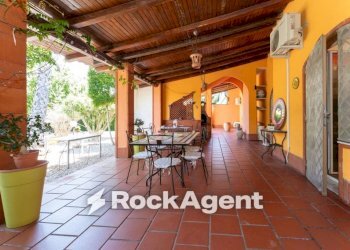 Veranda - Villa via Vincenzo Ricca, 12, Aci Catena - photo 2
