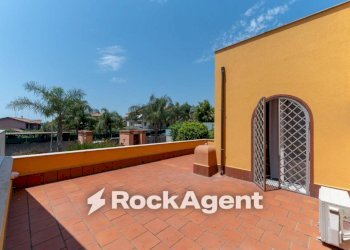 Terrazzo - Villa via Vincenzo Ricca, 12, Aci Catena - photo 5