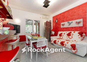 Salone - Villa via Vincenzo Ricca, 12, Aci Catena - photo 16