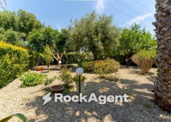 Giardino - Villa via Vincenzo Ricca, 12, Aci Catena - photo 25
