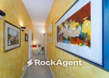 Corridoio - Villa via Vincenzo Ricca, 12, Aci Catena - photo 27