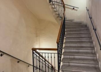 Scala - Three-room apartment via di San Nicola da Tolentino, 44, Roma (neighborhood Centro Storico) - photo 3