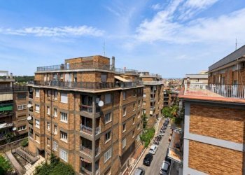 Vista - Four-room apartment via Francesco Catel, Roma - photo 22