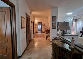 1396916-yjru61pu - Casa indipendente Via Interna Sarzanello 252, Sarzana - foto 13