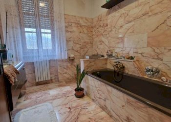 1396916-spbb15x - Casa indipendente Via Interna Sarzanello 252, Sarzana - foto 29