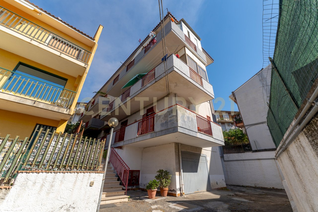 Via Trieste 5 (2) - Three-room apartment Via Trieste 5, Aci Castello - photo 2
