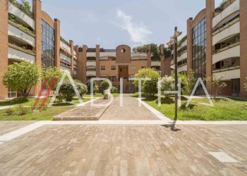Commercial Activity Via Olindo Guerrini, Roma - photo 2