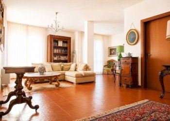 Villa via Domenico Scarlatti, Terni - foto 8