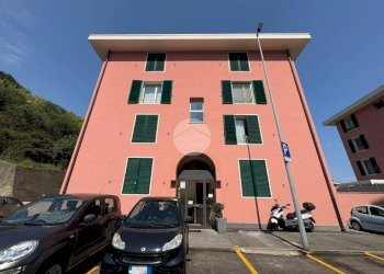 Quadrilocale Via evasio montanella, Genova (zona Prà) - foto 3