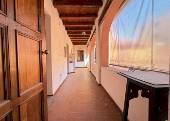 Three-room apartment Via alba 31, Cuneo (neighborhood Centro Storico) - photo 2