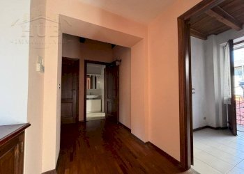 Three-room apartment Via alba 31, Cuneo (neighborhood Centro Storico) - photo 13