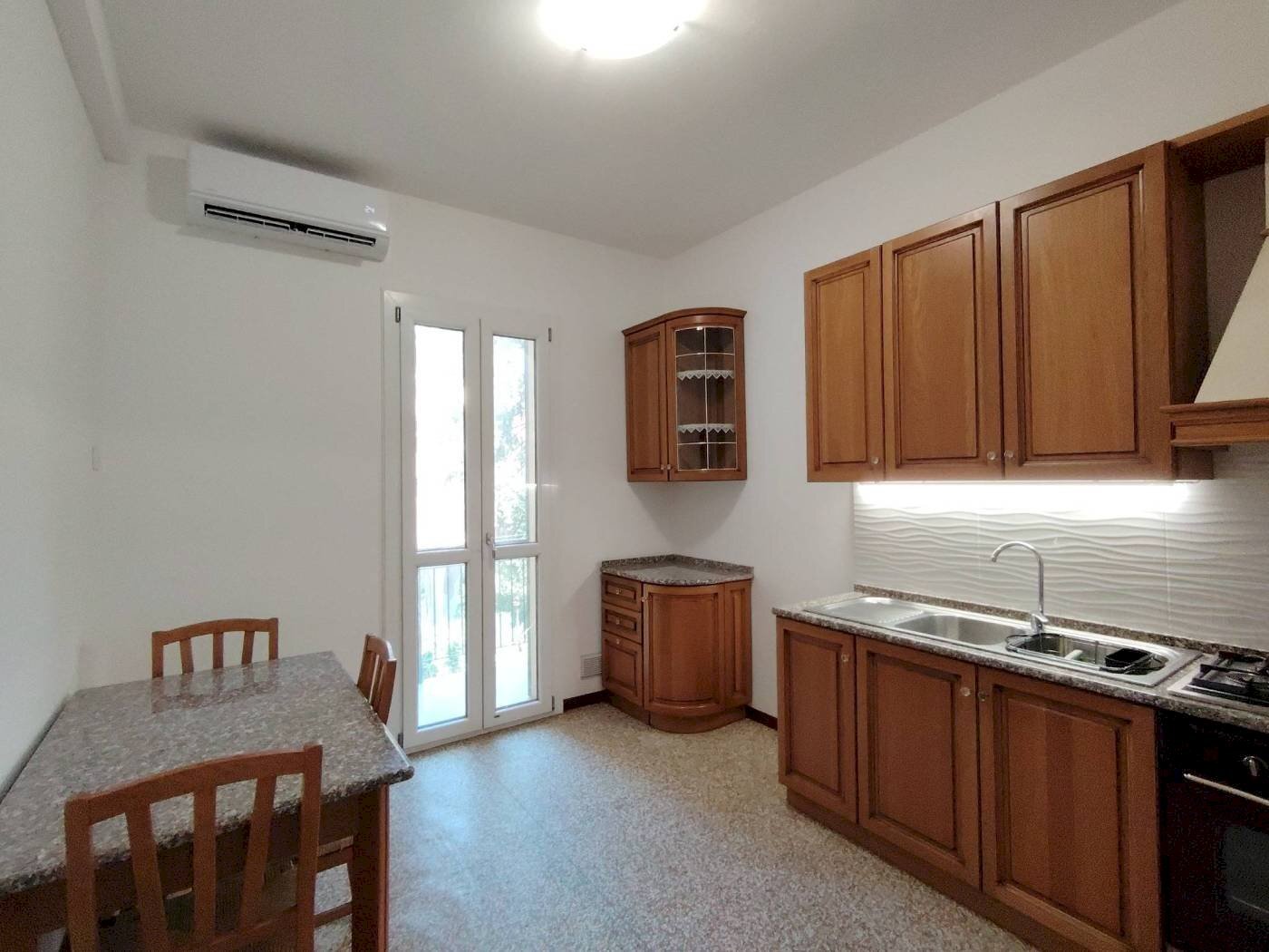 Three-room apartment Via Ermanno Galeotti, 20, Bologna (neighborhood San Donato) - photo 1