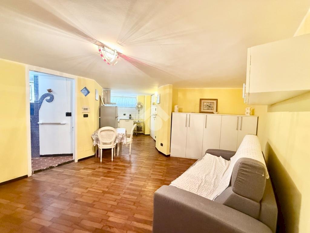 One-room apartment Via Rossini, Albissola Marina - photo 1