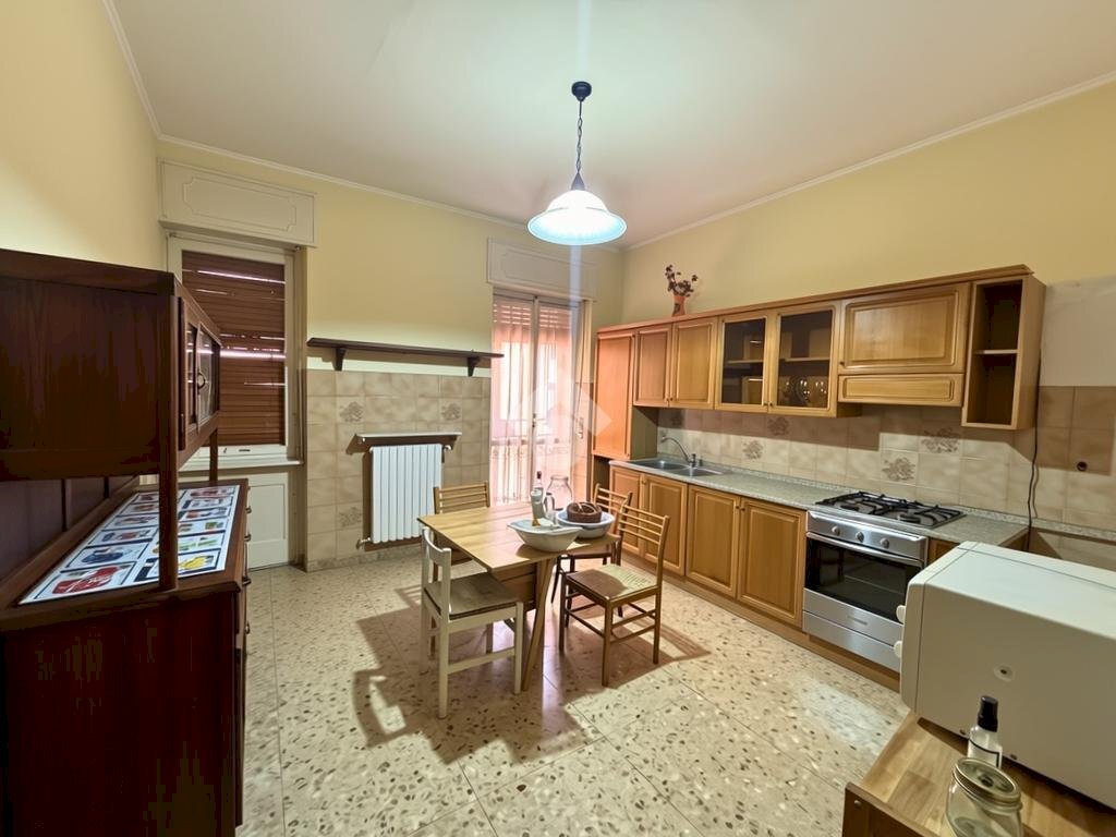 Three-room apartment Via Pastrengo, Vercelli - photo 3