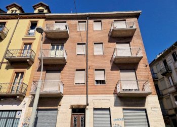 Trilocale Corso Giulio Cesare, 93, Torino (zona Barriera Milano) - foto 24