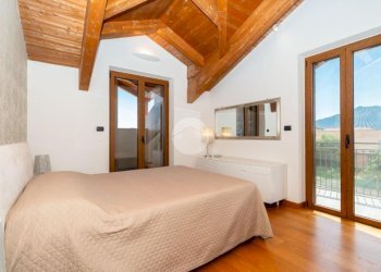 Three-room apartment Via Contessa Caterina Vignati, San Gillio - photo 9