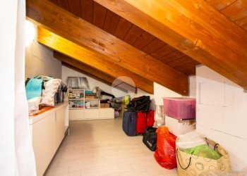 Three-room apartment Via Contessa Caterina Vignati, San Gillio - photo 18