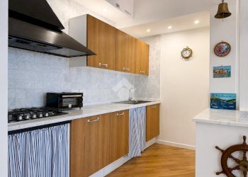 Four-room apartment Via Andrea Doria, Lerici - photo 9