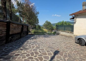 Casa indipendente Via Castelnuovo, 19, Vergato - foto 1