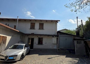 Casa indipendente Via Castelnuovo, 19, Vergato - foto 2