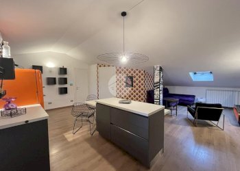 Two-room apartment Via Dei Chiodi, Ivrea - photo 3