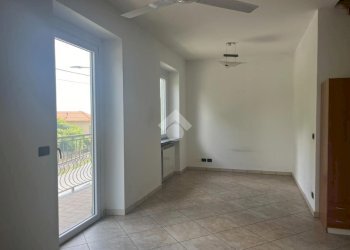 Two-room apartment Via Torino, San Francesco al Campo - photo 6