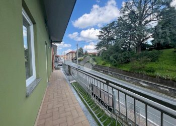 Two-room apartment Via Torino, San Francesco al Campo - photo 14
