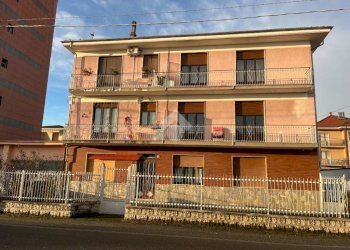 Bilocale Via Borgo Nuovo, San Maurizio Canavese - foto 1