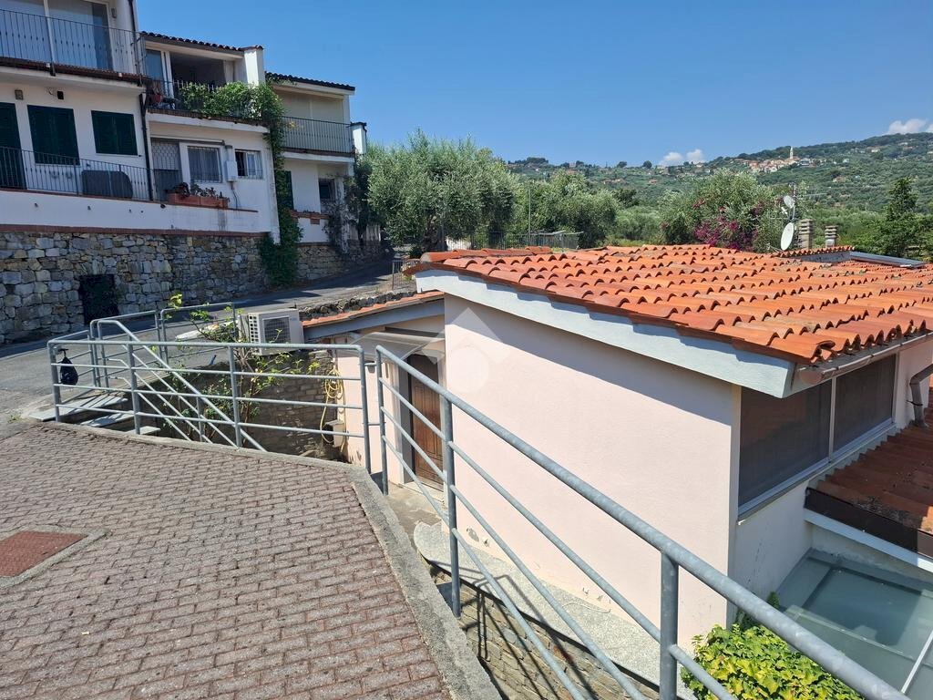 Casa semi indipendente Via Divina Provvidenza, Diano Marina - foto 2