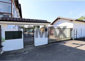 Casa all\'aperto - Semi-detached house Via Spluga
 
2, Verderio - photo 1