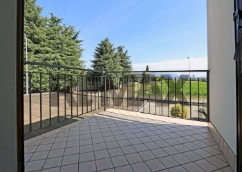 Terrazza - Semi-detached house Via Spluga
 
2, Verderio - photo 10