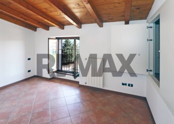 Stanza vuota - Semi-detached house Via Spluga
 
2, Verderio - photo 19