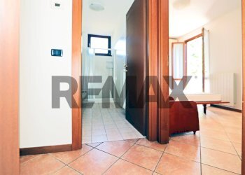 Hall / corridoio - Two-room apartment Via Spluga
 
2, Verderio - photo 10