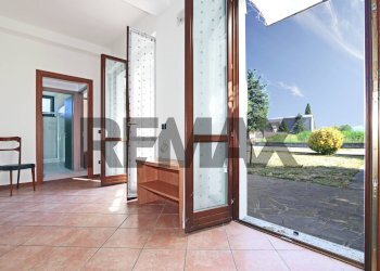 Stanza vuota - Two-room apartment Via Spluga
 
2, Verderio - photo 16