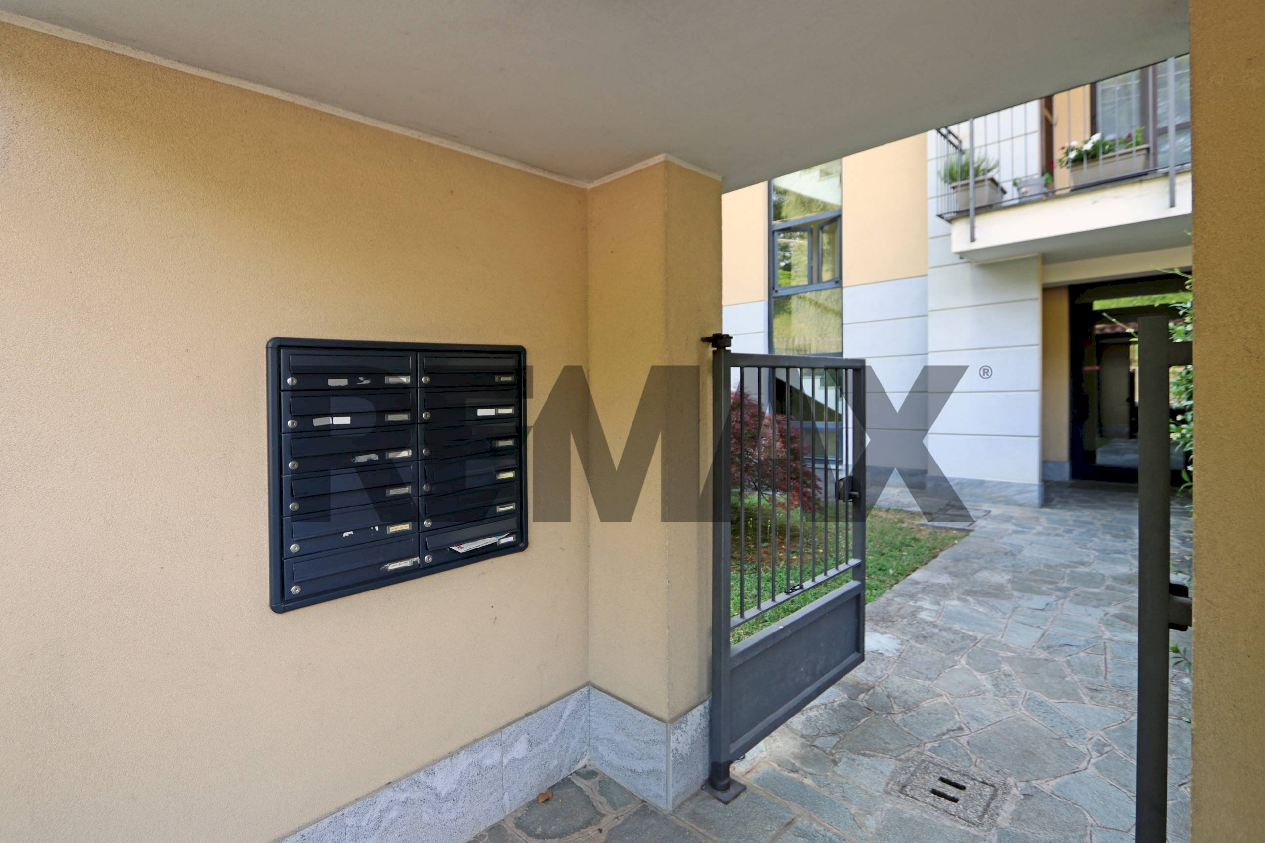 Ricezione / Lobby - Two-room apartment via Roma
 
25, Calco - photo 3