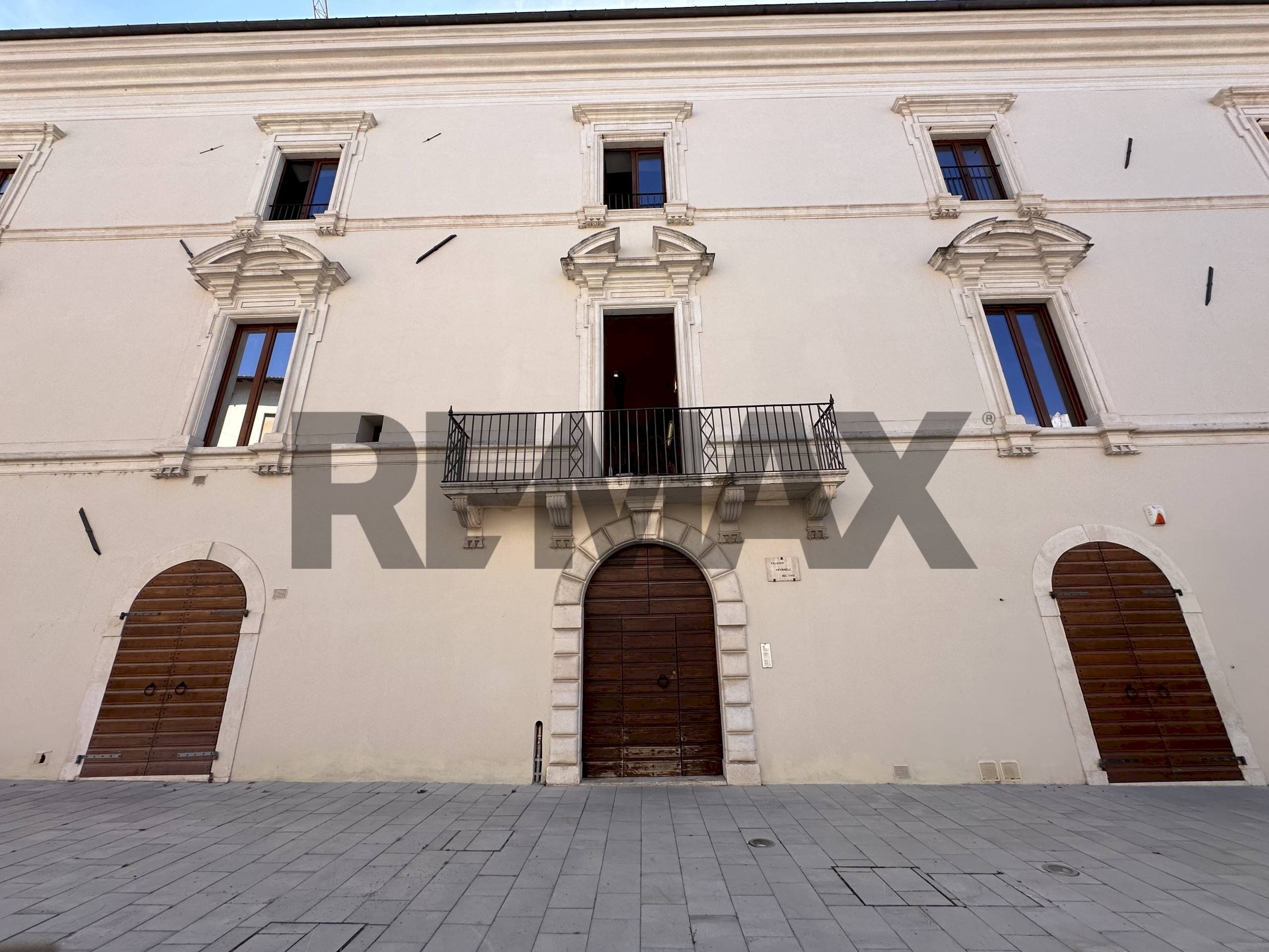 Edificio all\'aperto - Ufficio Via Fontesecco
 
3, L'Aquila - foto 1