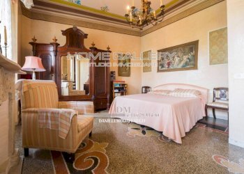 Camera da letto - Villa viale Quartara, Genova (neighborhood Quarto) - photo 10