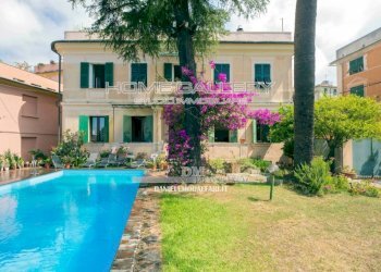 Piscina - Villa viale Quartara, Genova (neighborhood Quarto) - photo 28