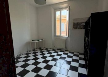 Camera da letto - Three-room apartment via Luigi Balugani, Bologna (neighborhood Massarenti) - photo 11